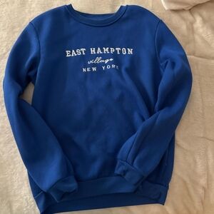 SHEIN Blue Crewneck Sweater with East Hampton Print